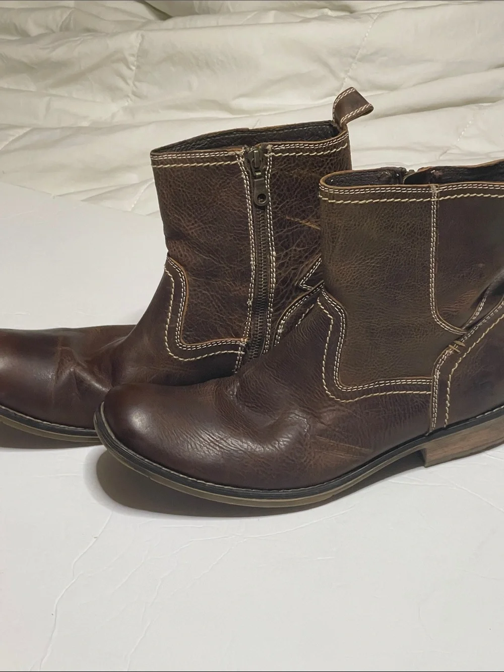 Men's Roan Brown Leather Zip Chelsea Boots. Size 11